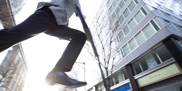アルバイトは手軽に始めてみるといいと思います。